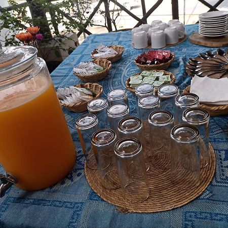 Mio Tulum Hotel Boutique 외부 사진 A typical breakfast in Morocco